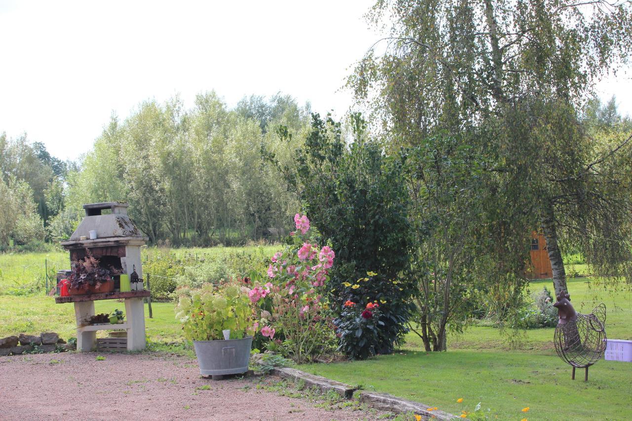 Au Rendez Vous De L'Auxois B&B Essey 部屋 写真